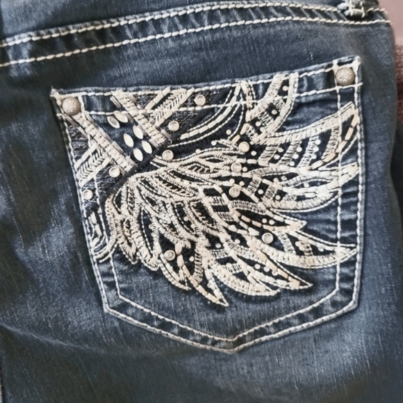 💓 A.N.A Size 12 Embellished shorts - Picture 3 of 7